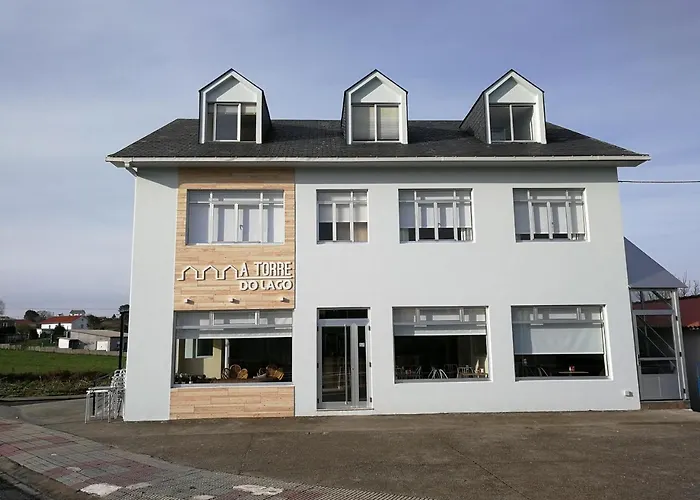 A Torre Do ホテル 2*